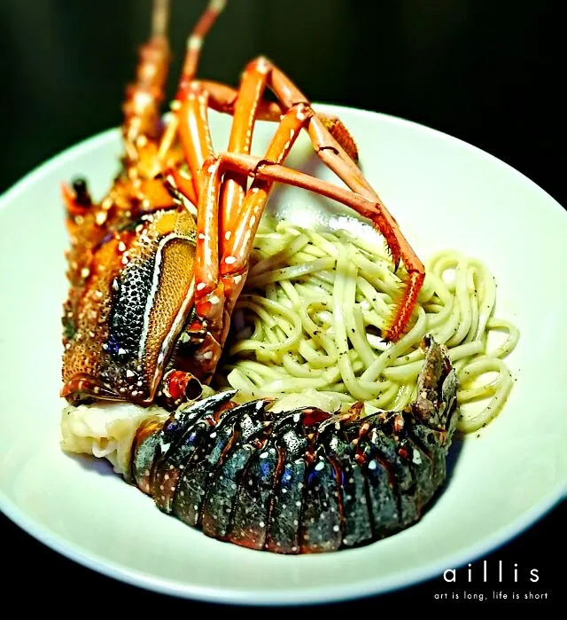 Snapdishの料理写真:Lobster with Black Truffle Udon|Antonyさん