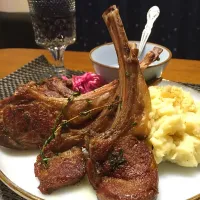 ラム肉のソテー ヨーグルトソース添え|もすけさん