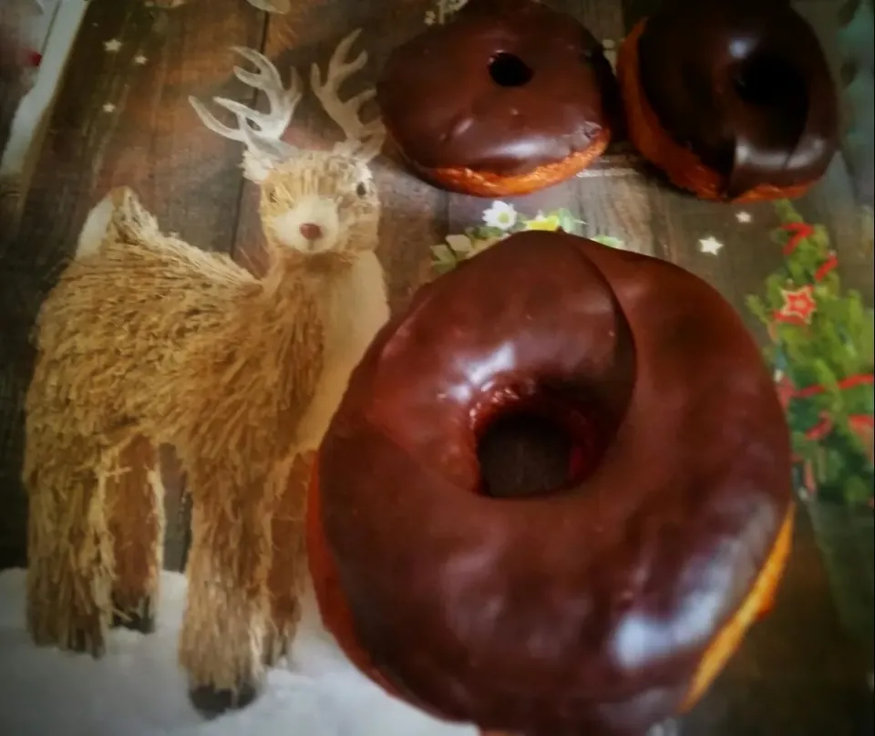 homemade Doughnuts with melted chocolate glaze
 #Donut/Pfannkuchen|Najeskaさん