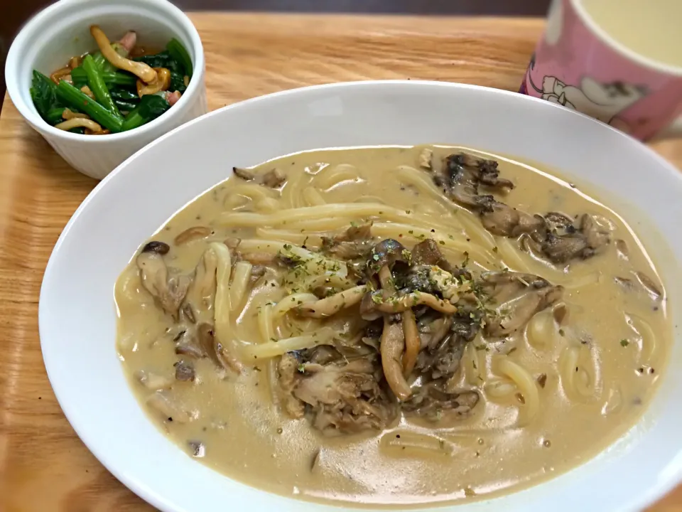 たっぷりきのこのヴィシソワーズパスタ風うどん なめことほうれん草のお浸しを添えて|ryookkkkoさん