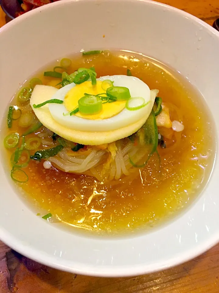 季節はずれの冷麺〜|のんきーもんきーさん