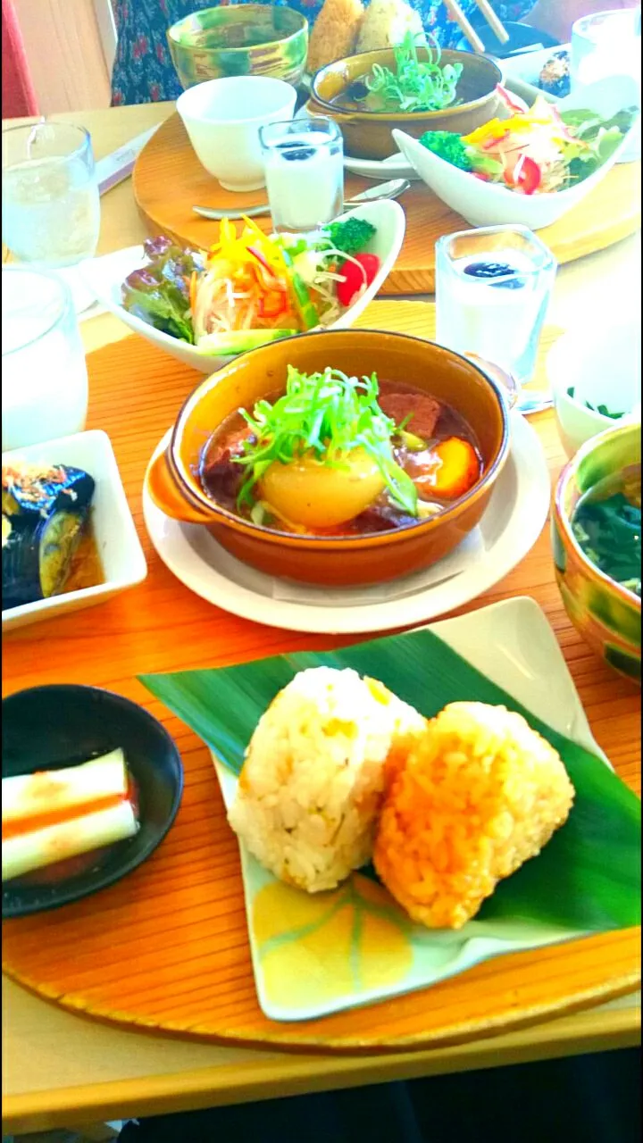 休日ランチ🎵 15'10 那須エピナール レモンバーム様💛 
なすべん🍆 那須高原の食材をたくさん使ったお料理です💗💗💗|メイメイda.さん