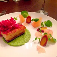 Snapdishの料理写真:APP: Seared pork belly, red cabbage escabeche with pummelo, watercress & finger lime salad|Joshua Robinsonさん