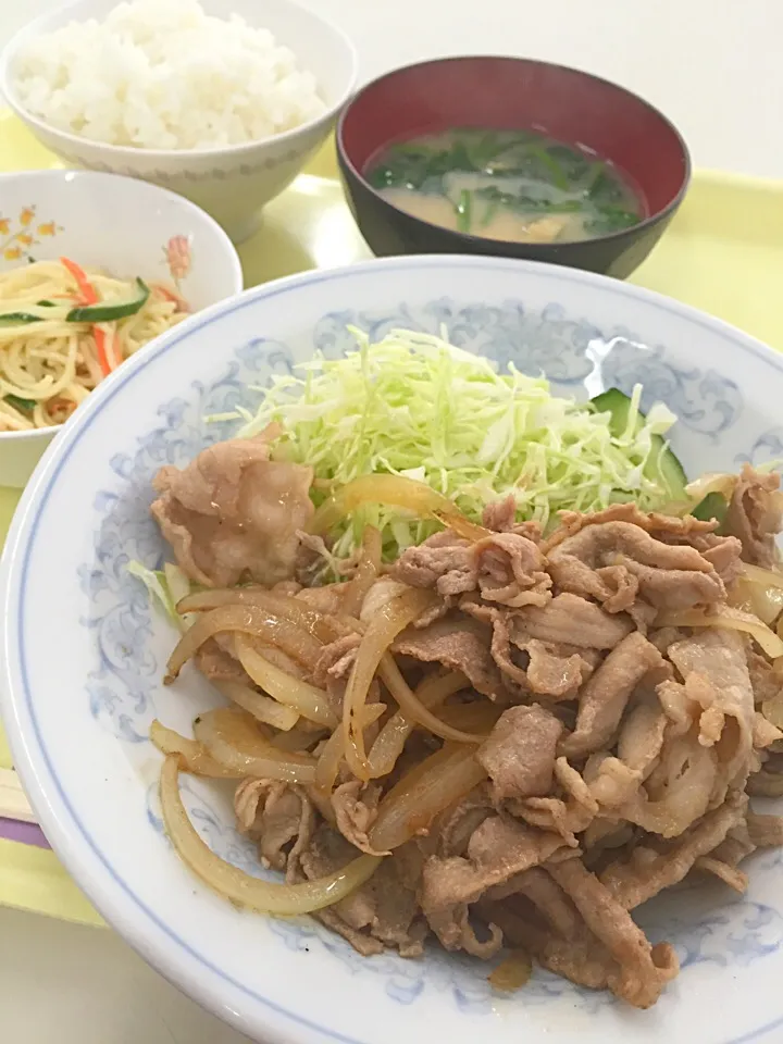 社食の生姜焼き定食|wildcat山猫さん