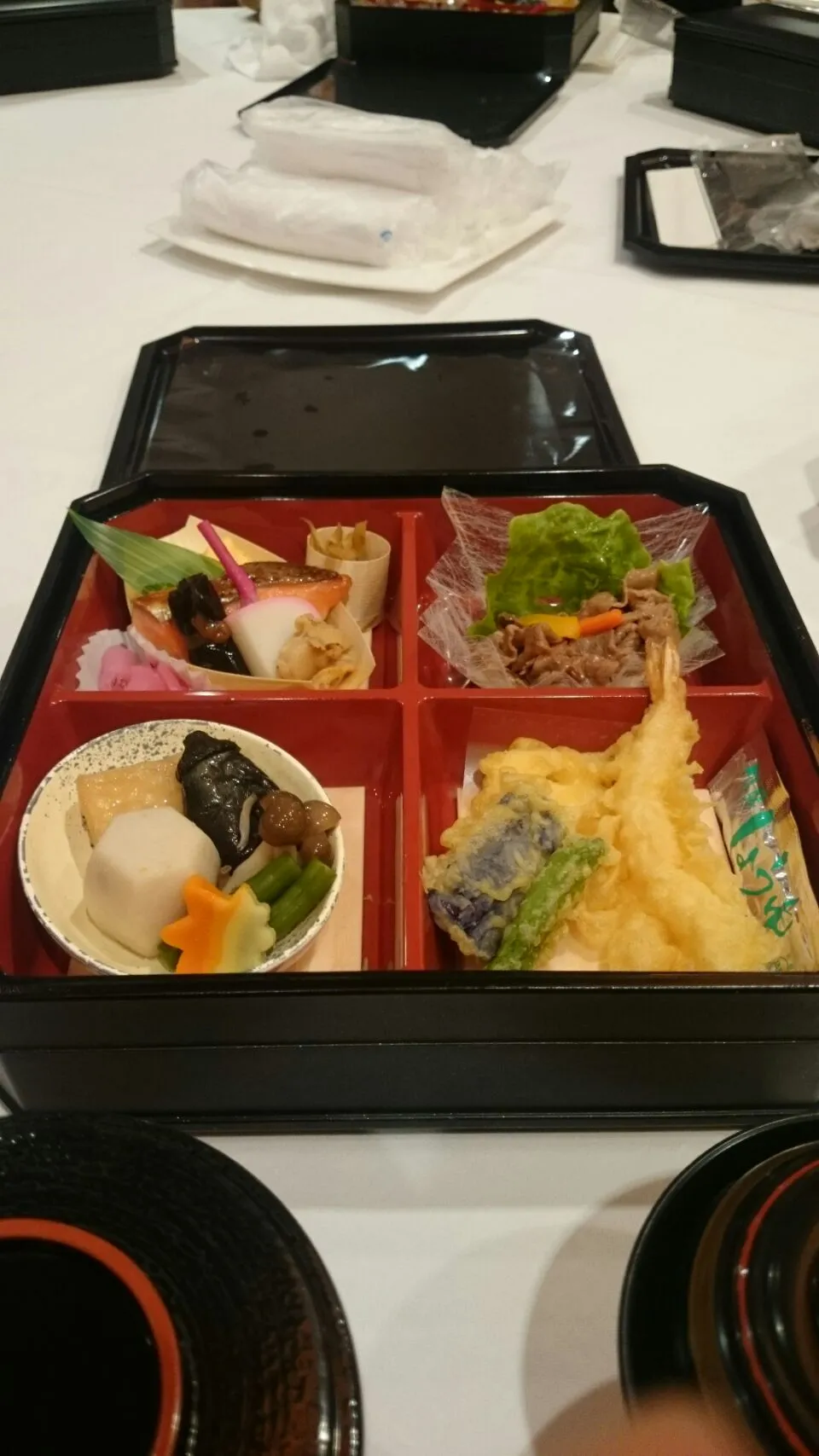 ヒルトンの弁当|oiraさん