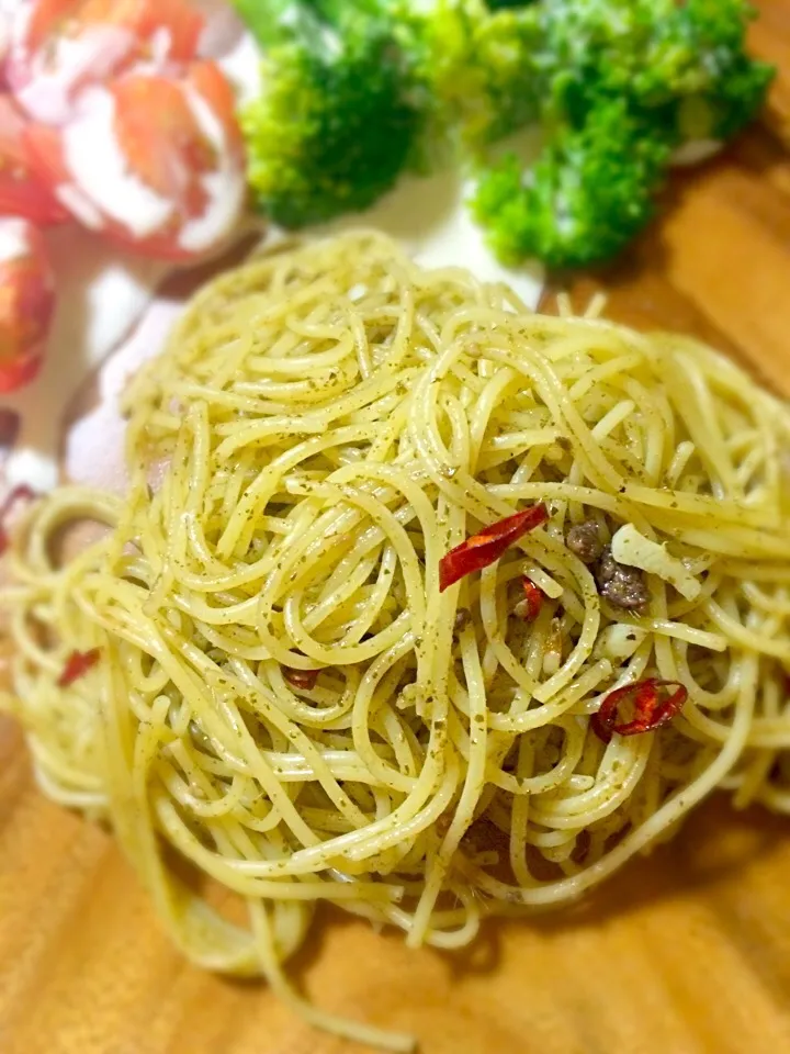 アンチョビバジルパスタ
Anchovy basil pasta|Hiroさん