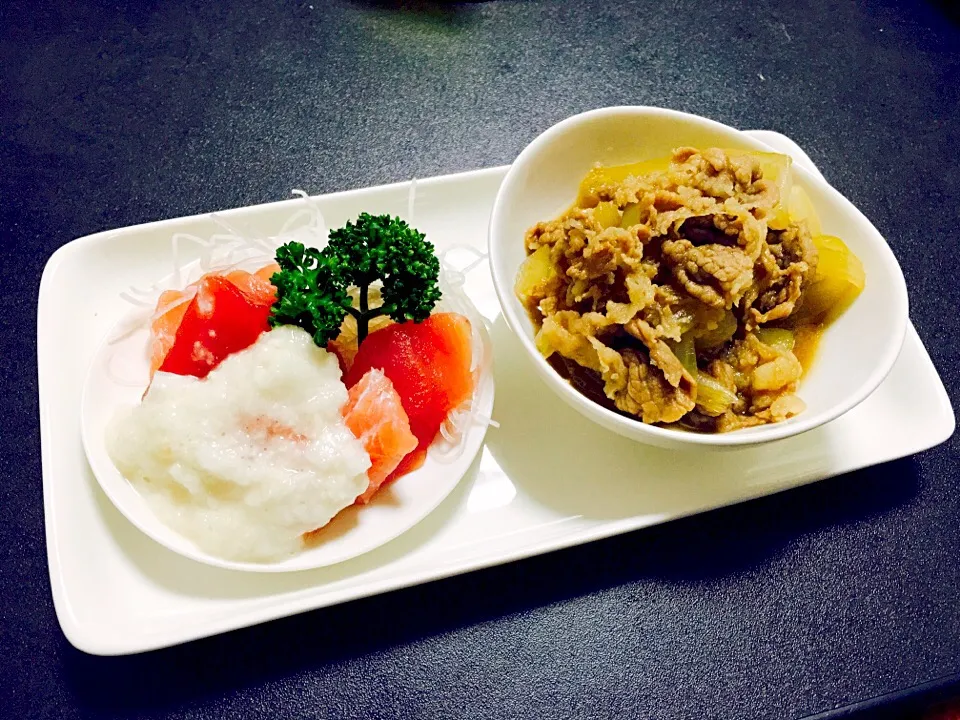 まぐろの山かけ 牛肉と玉ねぎの煮物|もこさん