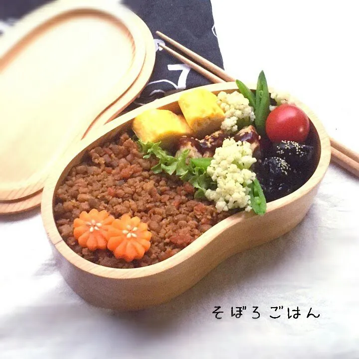 そぼろご飯🍚|yukorinさん