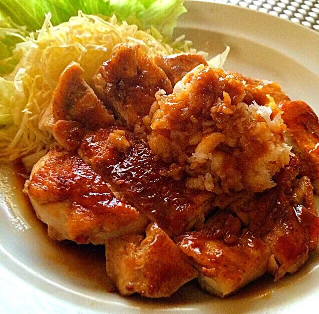 鬼おろし鶏胸チキンソテー ポン酢ソース chicken steak|ガク魁‼︎男飯さん