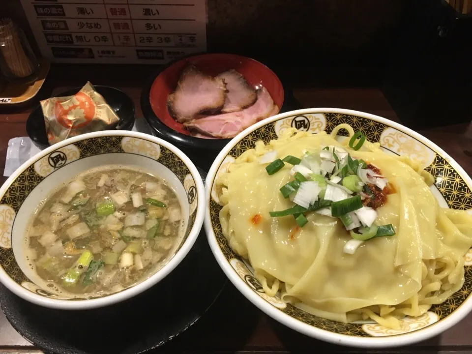 煮干しつけ麺＋ミネラル塩味玉＋叉焼|マロさん