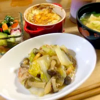 白菜と豚肉としめじの中華風味炒め|kuroroさん