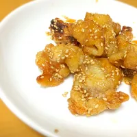 鶏皮のカリカリ揚げ焼き|はっちさん