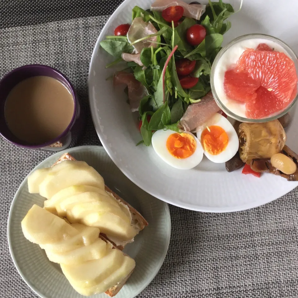 今日の朝ごはん|ぺんぎんさん