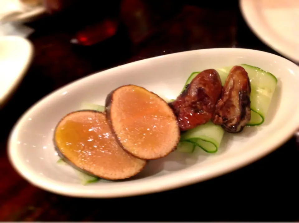 Snapdishの料理写真:Smoked cod roe and oyster|manamixさん