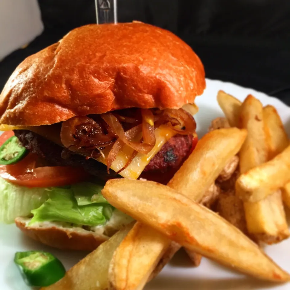 Hamburger and Double Fried French Fries|mamaeriさん