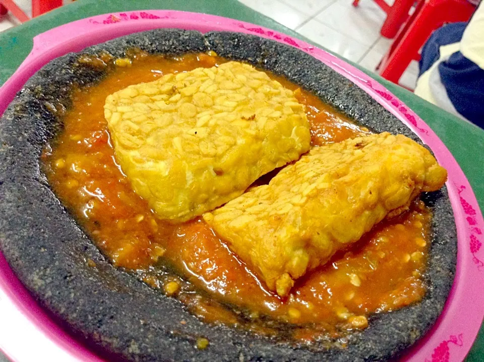 Snapdishの料理写真:Sambel Tempe|Bambang Budiono Tjioさん