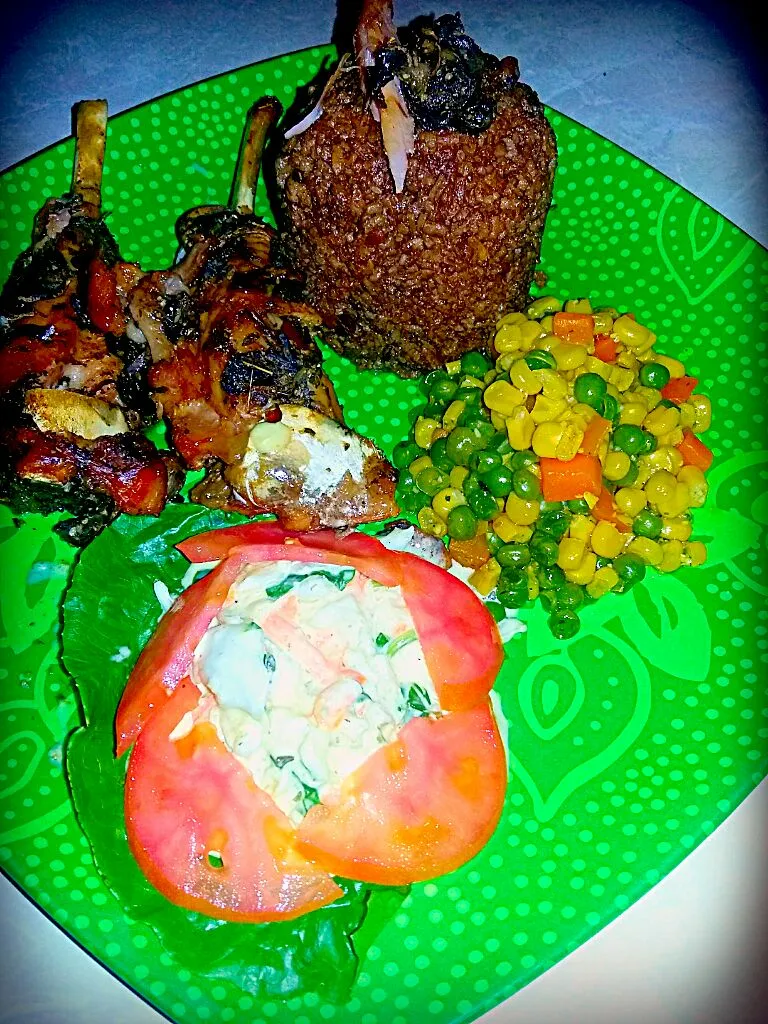 Baked Turkey Wings with Mushrooms  Red Beans in Rice Cole Slaw and Sweet Corn with Green Peas n Carrots.|Juan Simmsさん