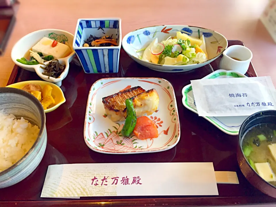 札幌の朝ごはん|流線形さん