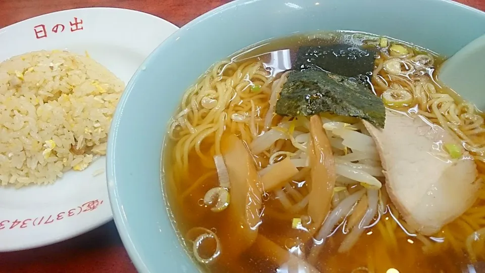 中華料理 日の出 の 半チャンとラーメン ＠大久保|大脇さん