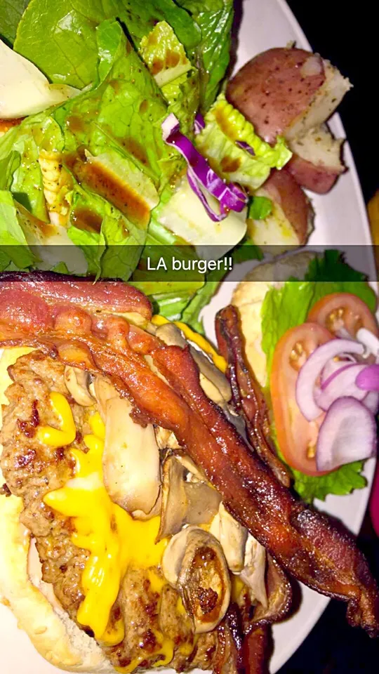 LA Burger! :D|KHaylee09さん