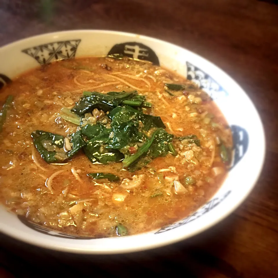 五木のとんこつラーメンで 担々麺風ラーメン|TKさん