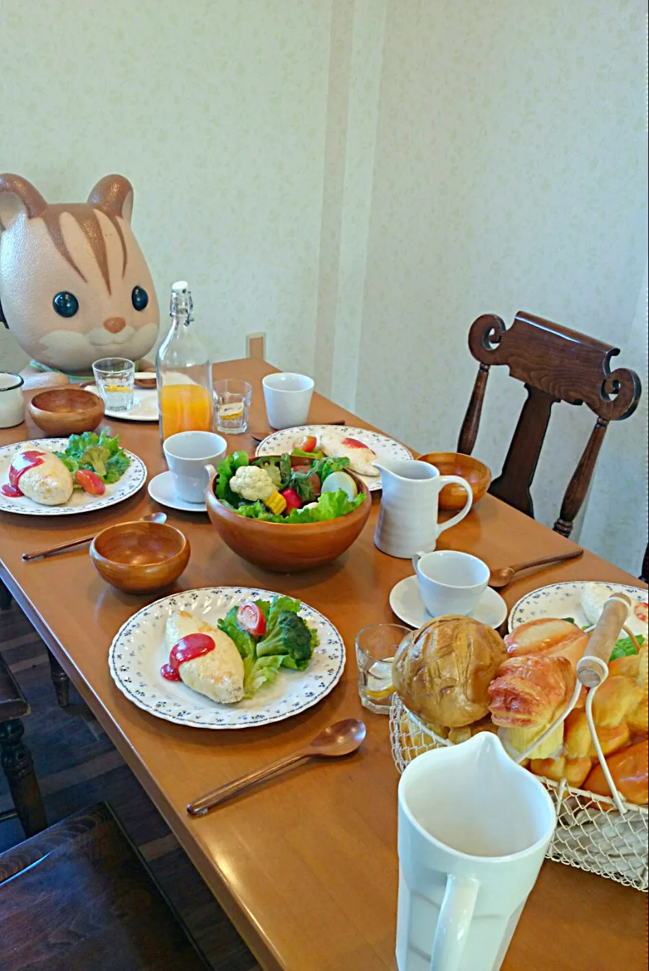 シルバニアファミリーのお家の食卓💕笑|ゆきりん。さん