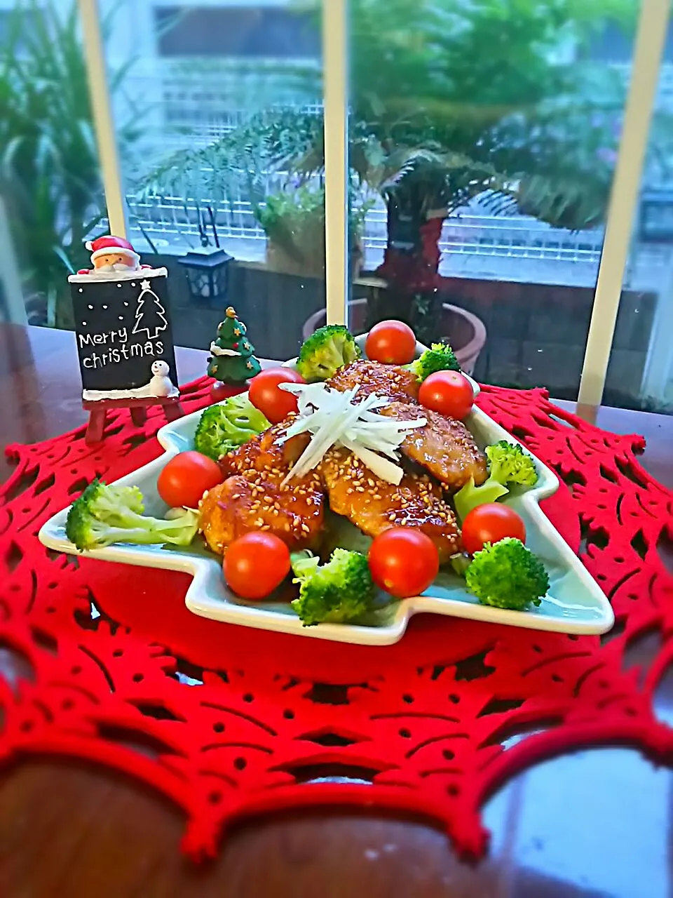 さくちんさんの鶏胸肉のふんわり照り焼き🐔|かよこさん