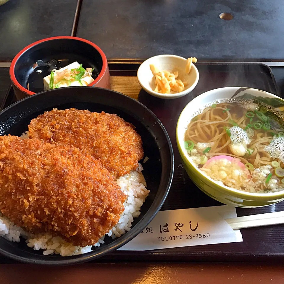 ソースカツ丼(^O^)／|すかラインさん