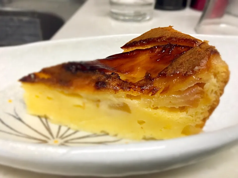 Snapdishの料理写真:ケーキ アップルケーキ|Rikako Miyamotoさん