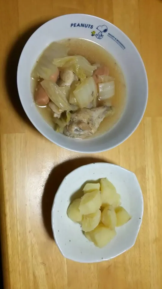 Snapdishの料理写真:手羽元のスープ
粉ふきいも|たまごさん