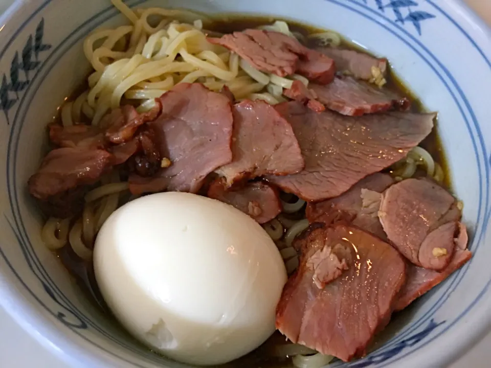 豚骨醤油焼豚麺|平大さん