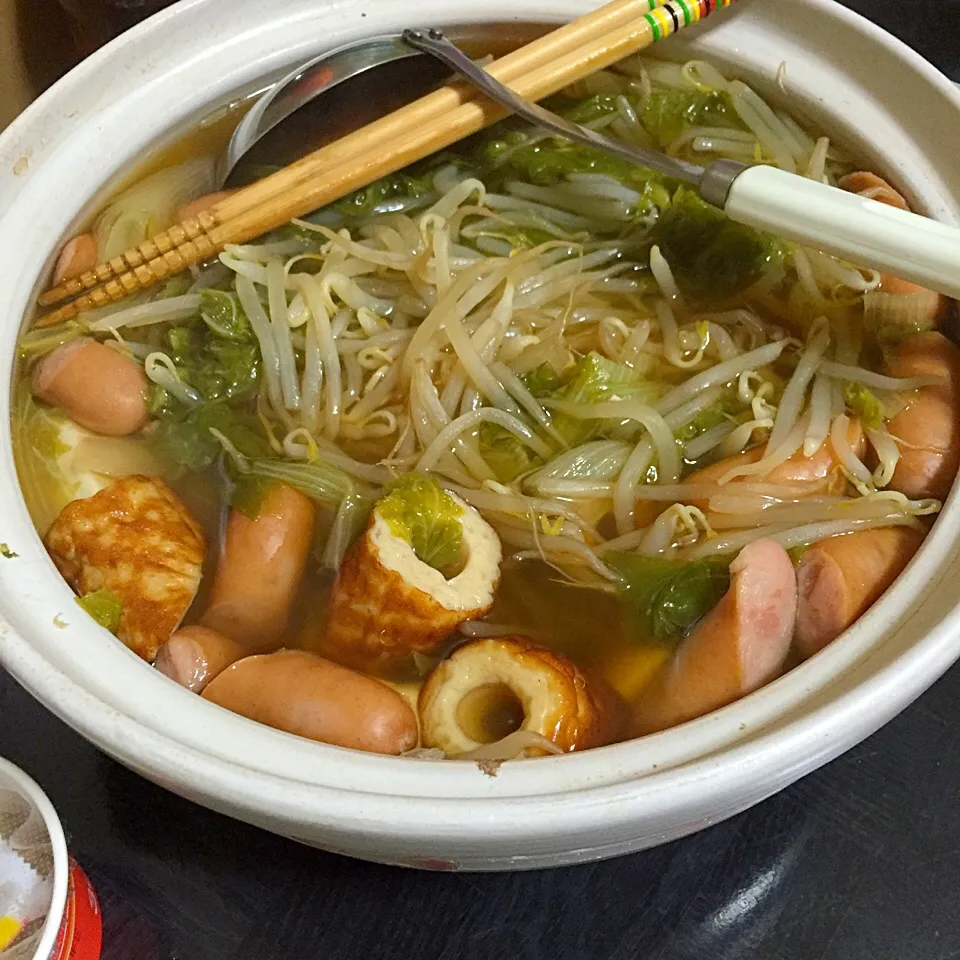 今日の晩ご飯は、山東菜の寄せ鍋、納豆。|ゆえさん