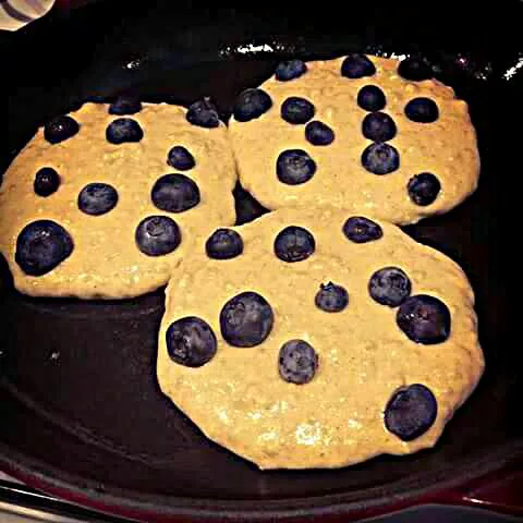 Wheat Blueberry Pancakes|Sheila Harrisさん