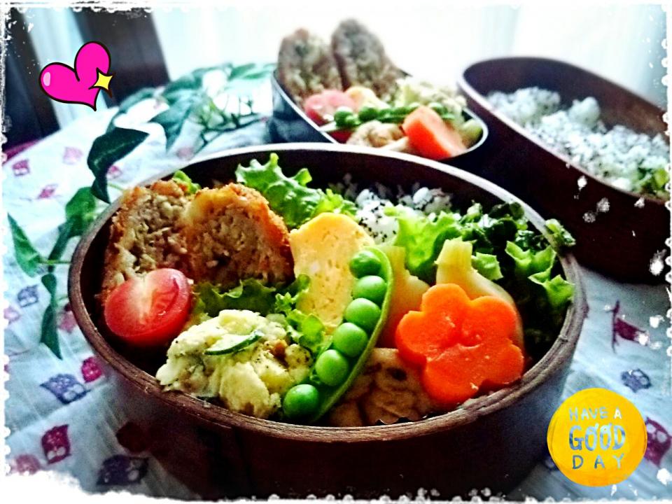 娘弁当❤自家製パン粉でキャベツたっぷりサクサクミンチカツ・かぶと厚揚げの煮物・ポテトサラダ・だし巻き・かぶの葉炒め🌟今日も頑張れ🏁