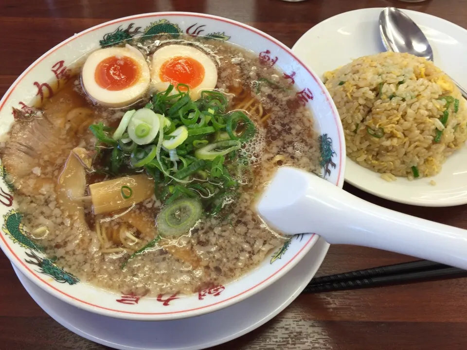 Snapdishの料理写真:焼めし定食🍜|まさとさん