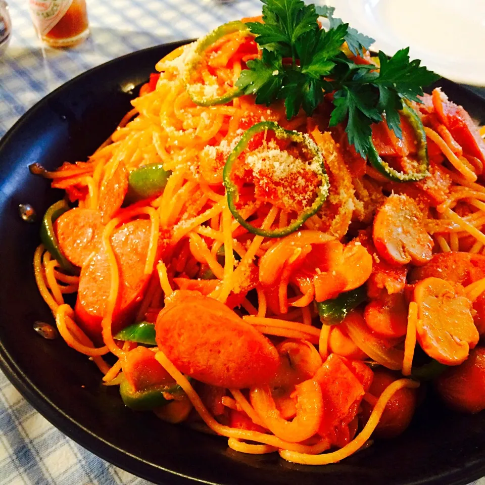 🍝水曜日の朝パスタ🍝昔なつかしナポリタンちょっと大人味|静香さん