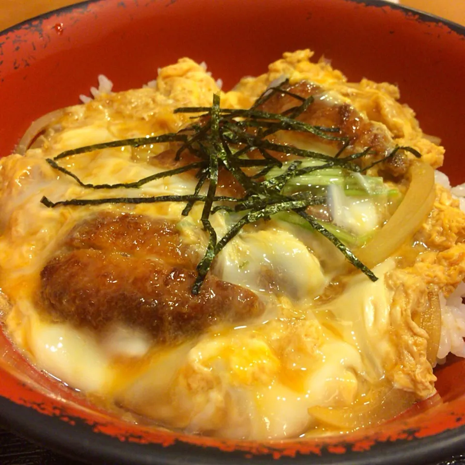 カツ丼👊|梅花権現さん