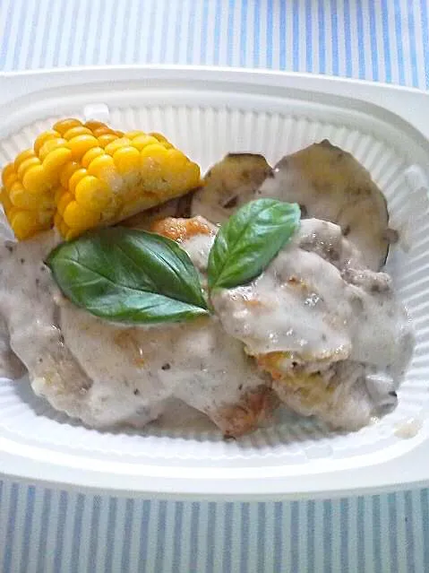 Pork fillet with mushroom white sauce..|Nigelさん