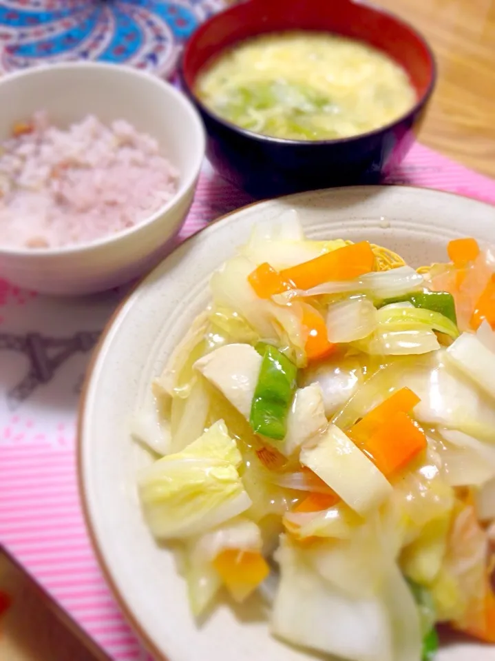 Snapdishの料理写真:11/25 鶏ハムと野菜いっぱい皿うどん|kykyさん