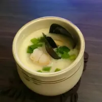 Snapdishの料理写真:オマール貝とエビの茶碗蒸し|おったけー🌠さん