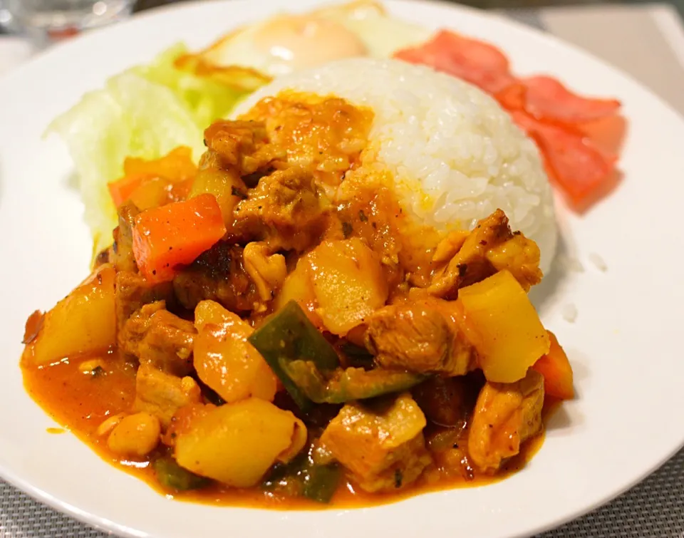 ポークシチュー👍🏼😋 Pork Menudo in One Plate ❤️|💖 ジジ 💖さん