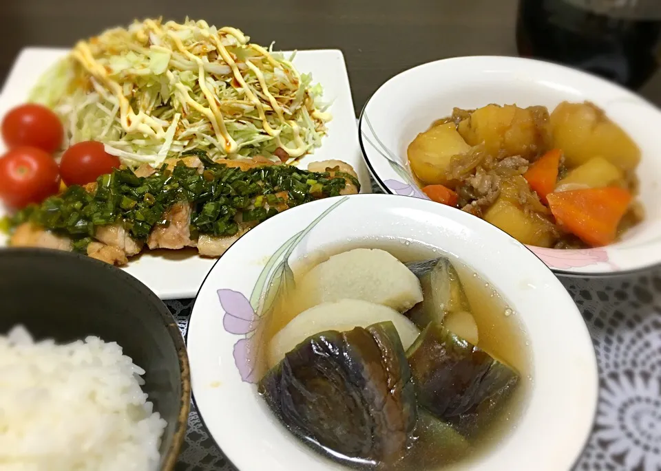 揚げ鶏ネギソースかけ
肉じゃが
茄子と長芋の焼きびたし|manamariさん