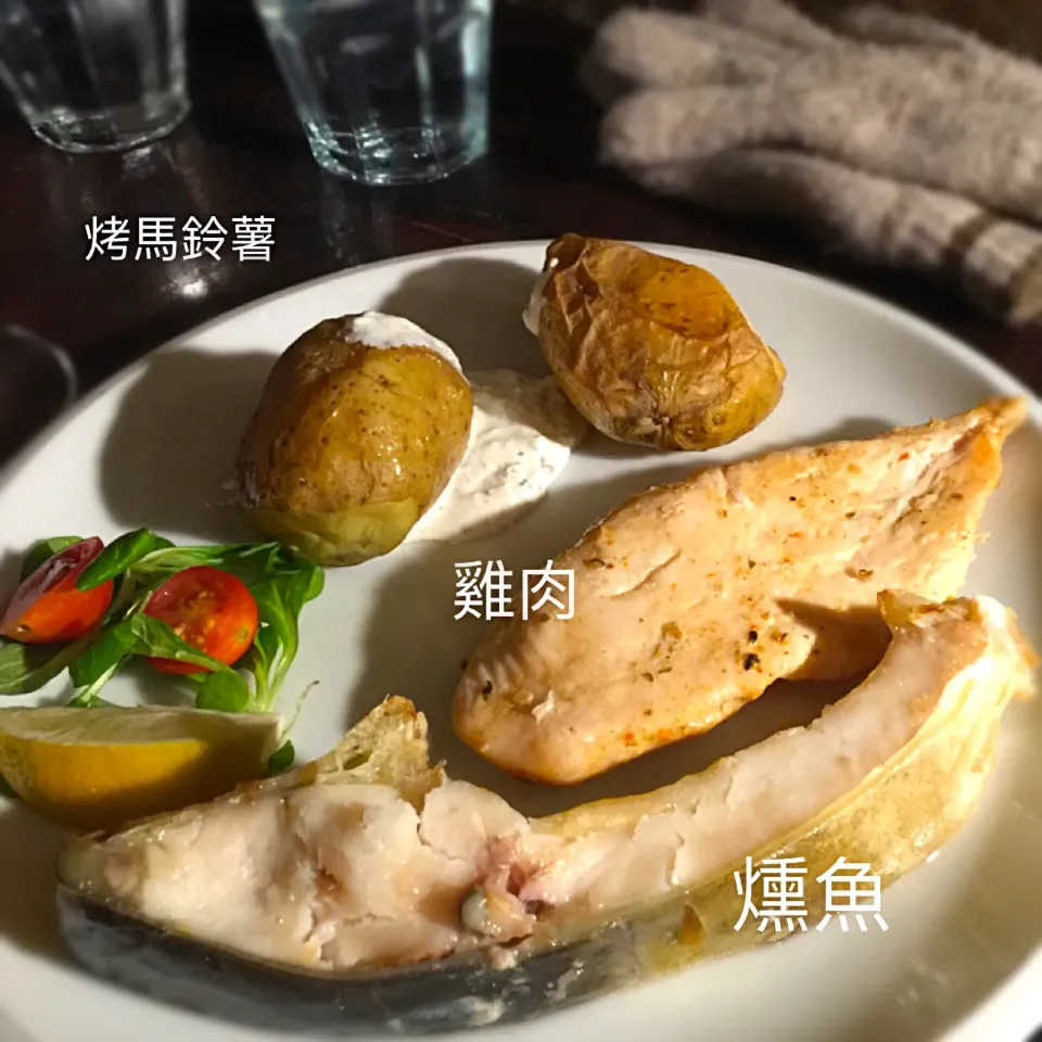 地窖餐廳大餐|手牽手一起過好日子。さん