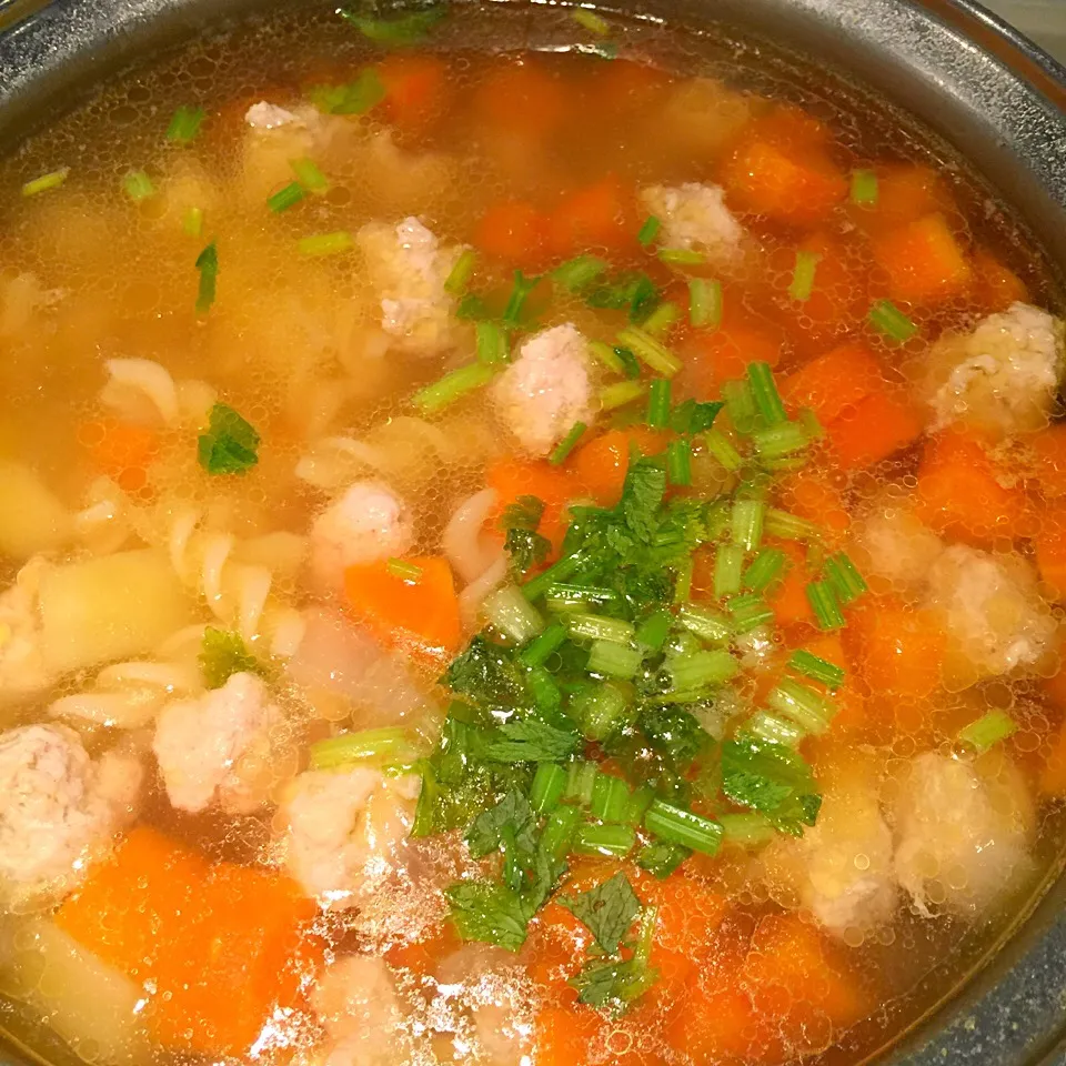 Chicken Noodle soup - comfort food on a rainy day|Phillis L Boedigheimerさん