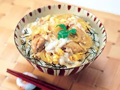 卵たっぷり親子丼|ヤマサ醤油公式アカウントさん