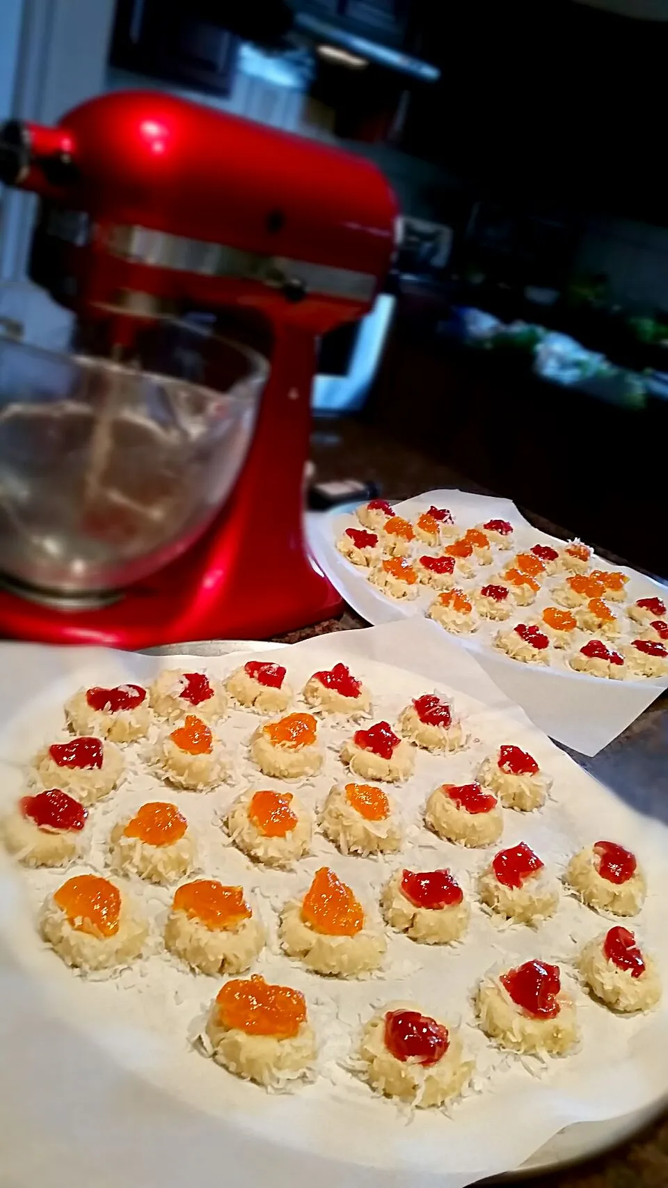 Coconut jelly cookies ready for the oven.  Bake 350 degree for 25mins.|Jihollandさん