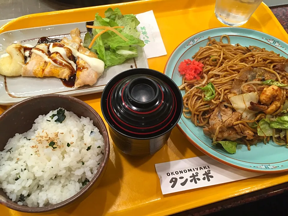 ミックス焼きそばのセット。|liccaさん