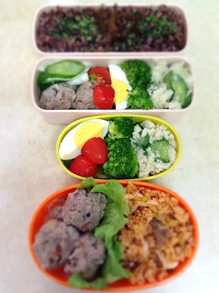 Today’s lunch box. meat ball yeah!|hoppycowさん