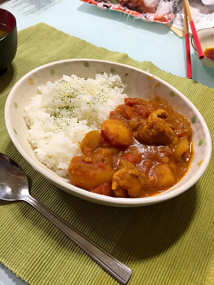 Snapdishの料理写真:トマト煮込みカレー|ぽんさん