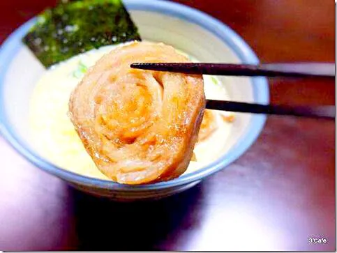 [再現］ヘルシーとんこつ風ラーメン 家事えもん掛け算レシピ 豆腐×重曹 : 3℃afe|三度飯さん